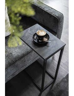 Боковый столик EDGE 40x27x65h 2